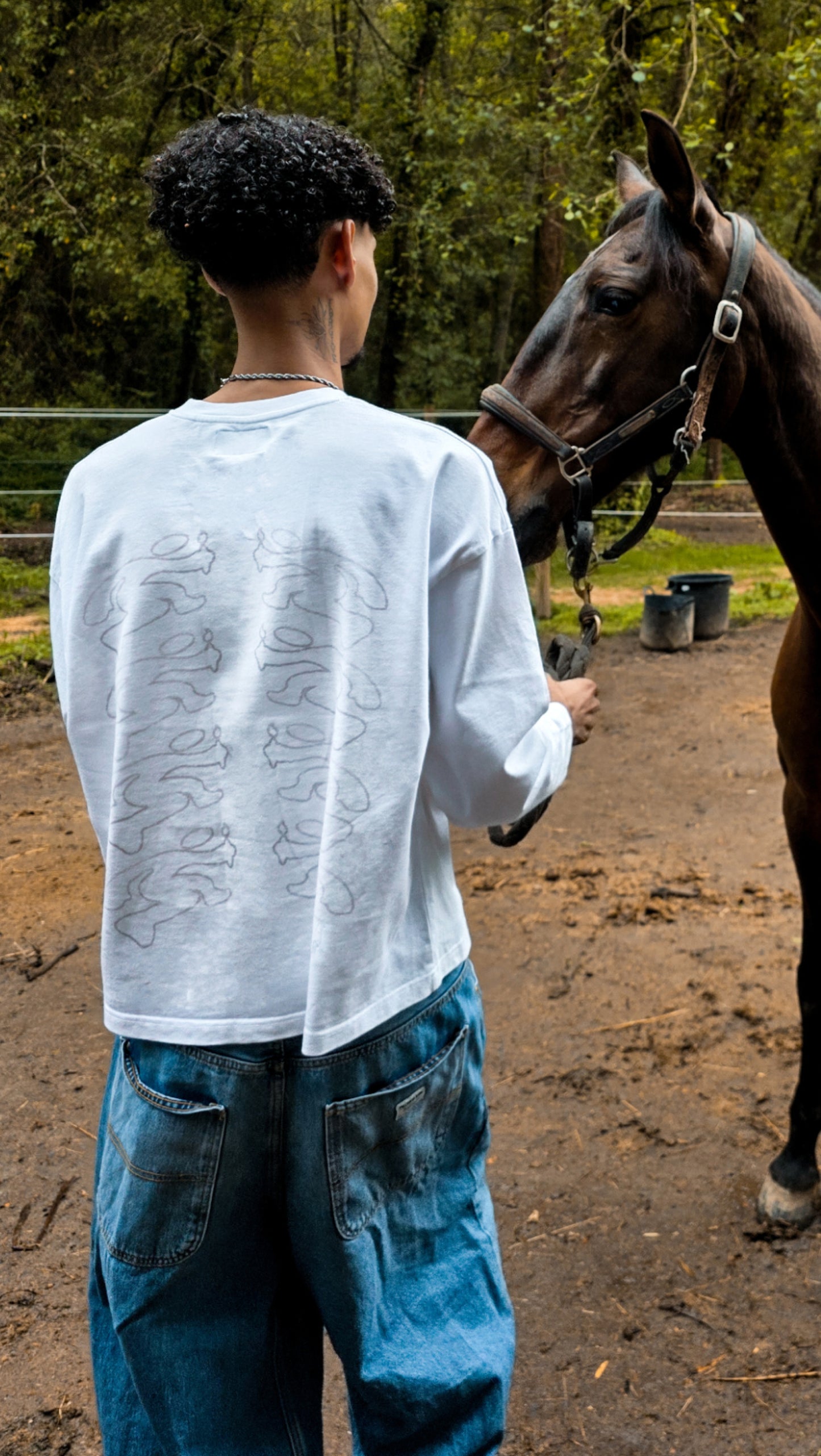 SKELETON LONG SLEEVE